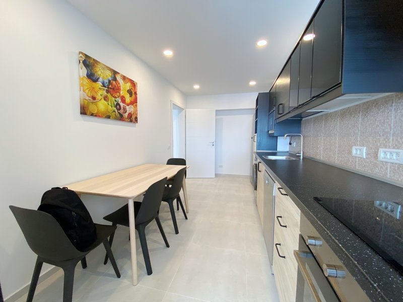 Ion Mihalache 98, Radu Boiangiu, bloc 1979