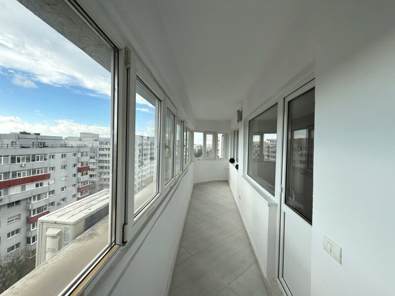 Ion Mihalache 98, Radu Boiangiu, bloc 1979