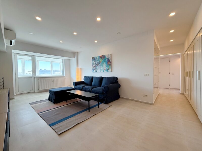 Ion Mihalache 98, Radu Boiangiu, bloc 1979