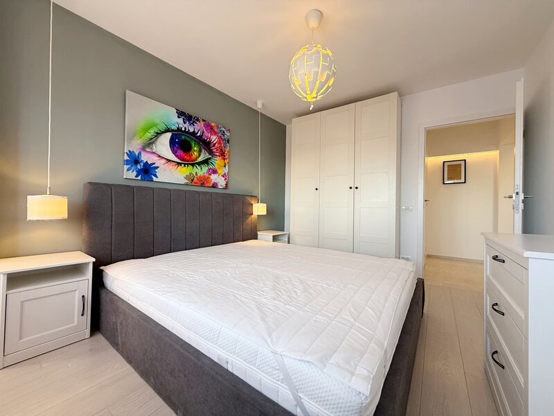 Ion Mihalache 98, Radu Boiangiu, bloc 1979