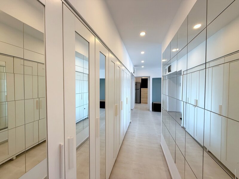 Ion Mihalache 98, Radu Boiangiu, bloc 1979